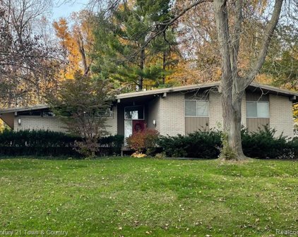 2740 ONAGON TRAIL, Waterford Twp