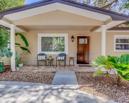12172 Julian Avenue, Seminole