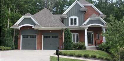 913 Artisan Pkwy, La Grange