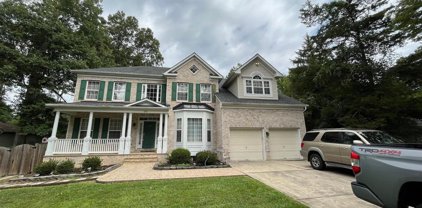 2704 Boswell Ave, Alexandria