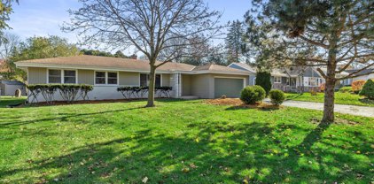 4670 North Parkside Drive, Wauwatosa