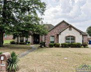 104 Rodessa Trl, White Oak image