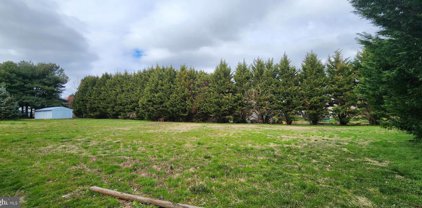 Glebe Rd, Earleville