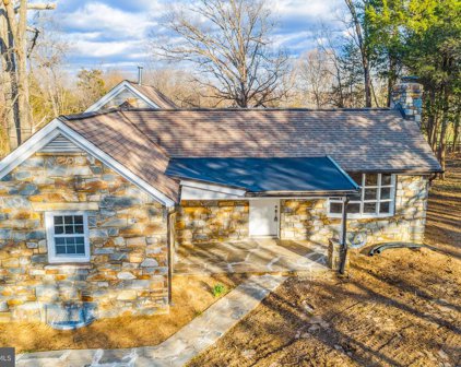 8405 Buckland Mill Rd, Gainesville