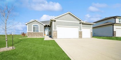 16431 Deerview Drive, Urbandale