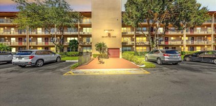 850 Sw 133rd Ter Unit #112B, Pembroke Pines