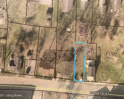 1023 College St, Shelbyville