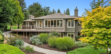 11260 NE Wing Point, Bainbridge Island