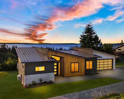 953 Rocky  Terrace, Camano Island