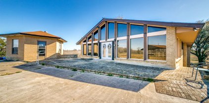 1168 County Road 304, Floresville