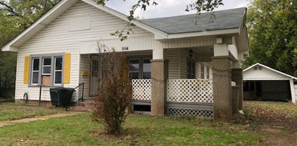 1114 W Vinita, Sulphur