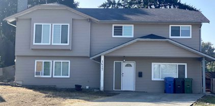 1417 Kipling Street, Abbotsford