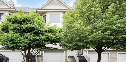 8809 Brunswick Path Unit #1302, Inver Grove Heights