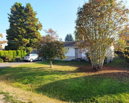 13230 15 Avenue, Surrey