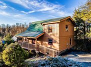 2702 Alps Way, Pigeon Forge image
