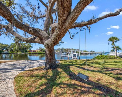 16 Venetian Court, Tarpon Springs