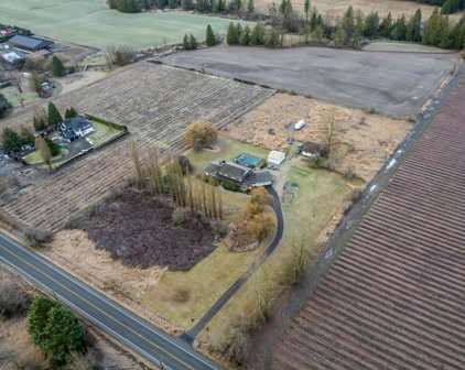 5977 232 Street, Langley
