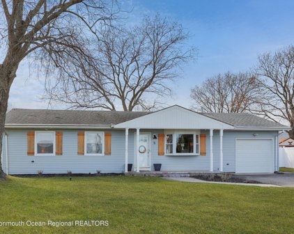 5 Heron Court, Forked River