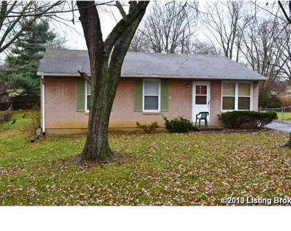 704 Village Ln, Shelbyville