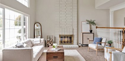 910 S Joliet Circle, Anaheim Hills