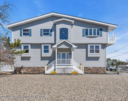 12 Joyce Street, Toms River