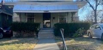 3811 College Avenue, Kansas City