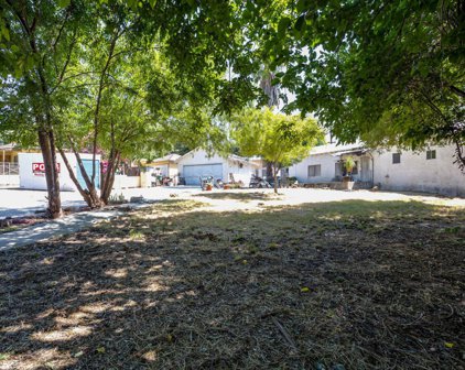 9922 Haines Canyon Ave., Tujunga