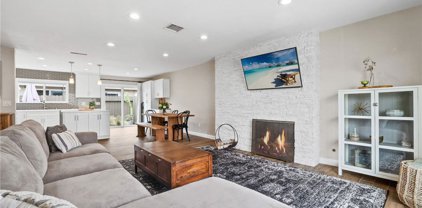 12700 Newport Avenue Unit 6, Tustin