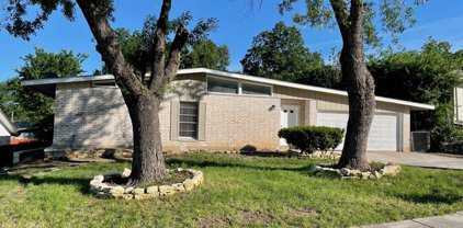 8826 Slumber Ln, Converse