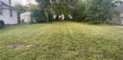 821 92nd  Street, Niagara Falls-City-291100