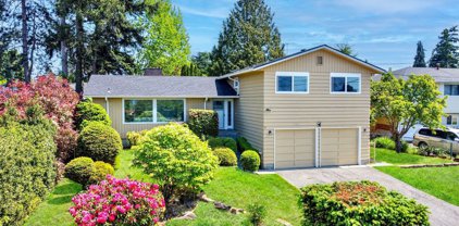 25736 S 17th Avenue, Des Moines