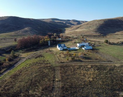 1854 Farnam Ln, Weiser