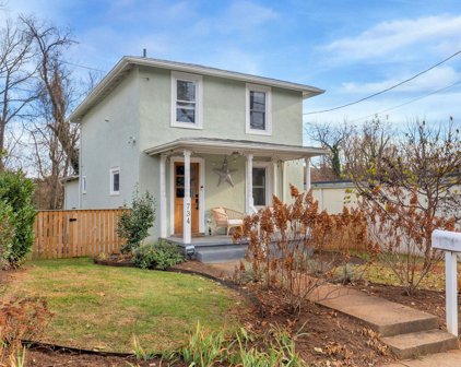 734 S 1st St, Charlottesville