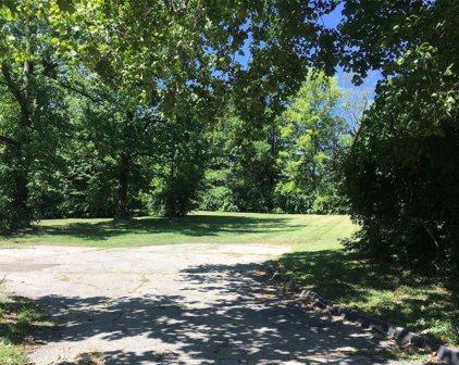 866 Deaver  Lane, Creve Coeur