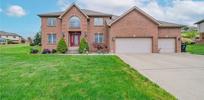 9063 Abbey Ln, North Huntingdon