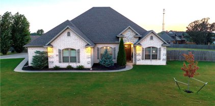 355 S Waterfalls  Drive, Farmington