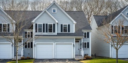 10 Country Candle Ln Unit 10, Northborough