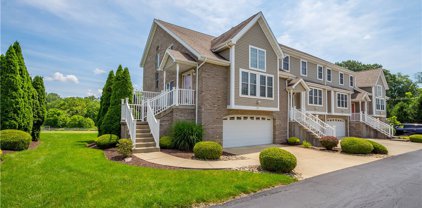 1057 Waterford Court E, North Strabane