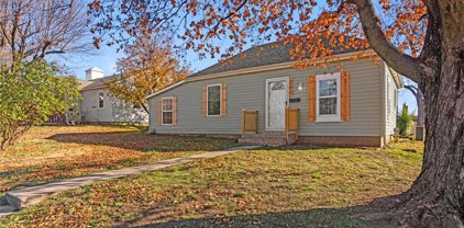 202 S State Street, Knob Noster