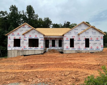 104 Birch Circle, Danville