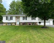 5156 Perry Rd, Mount Airy image