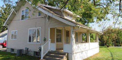 203 CENTER, Grand Blanc