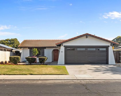 1254 Chelsea Place, Manteca