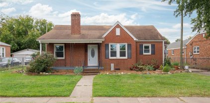 2110 E Green Drive, High Point