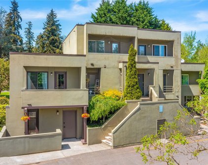 17001 Inglewood RD NE Unit #N103, Kenmore