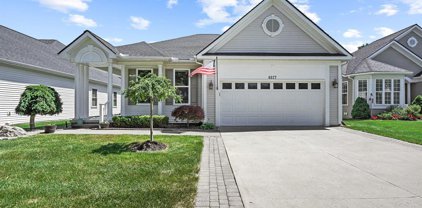 4027 HILLSDALE Unit 271, Auburn Hills