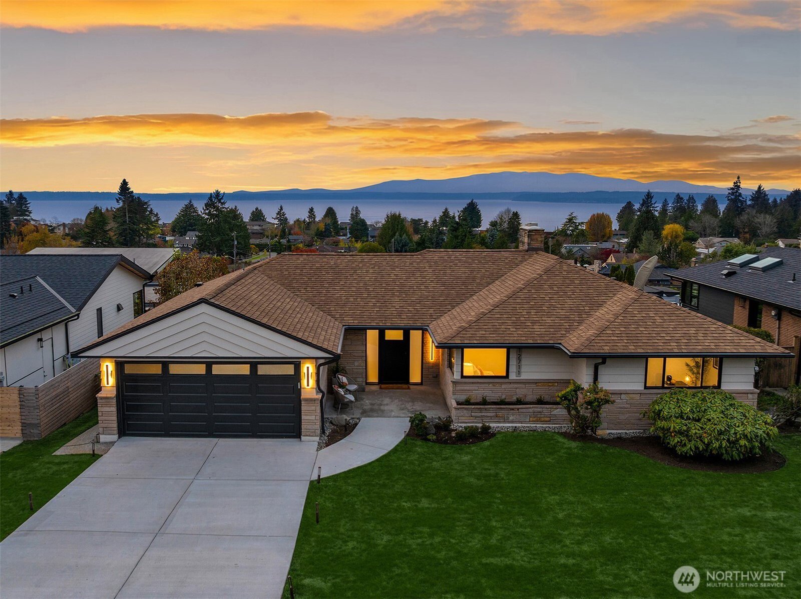 12711 9th Avenue NW, Seattle | MLS# 2455078 | Skyline Properties, Inc ...