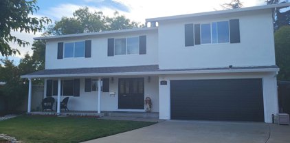 477 Lorren Ct, Livermore