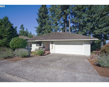 2906 BLUEGRASS WAY, West Linn