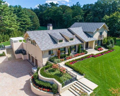 83 Old Westbury Road, Old Westbury
